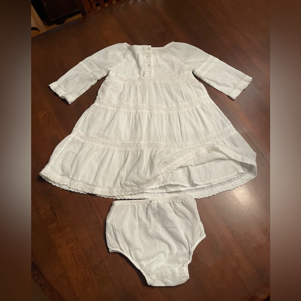 Baby Gap white crepe and lace summer dress with bloomers, size 2 years